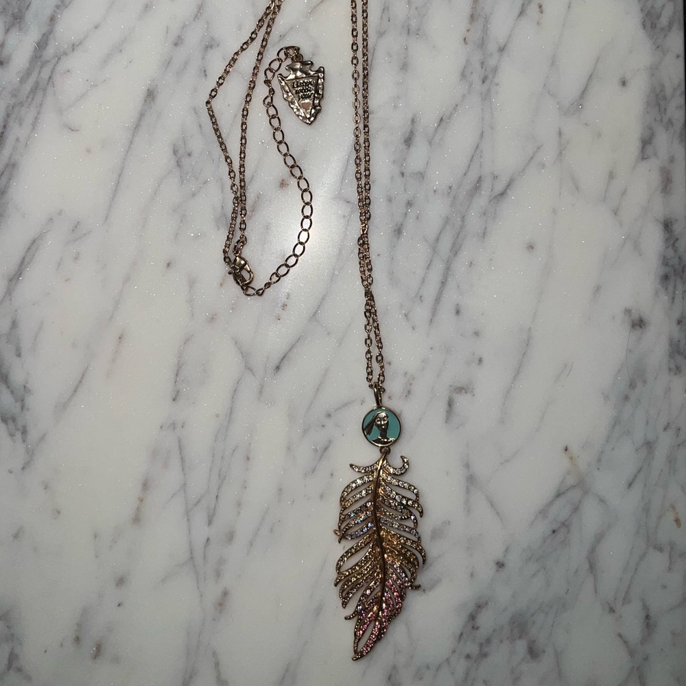 RARE Pocahontas Y2K Disney Couture Gold Leaf Pendant Necklace